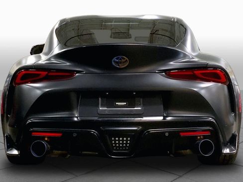 Used 2023 Toyota Supra Premium w/ Driver Assist Package RWD image 5