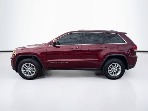 Used 2020 Jeep Grand Cherokee Laredo image 5