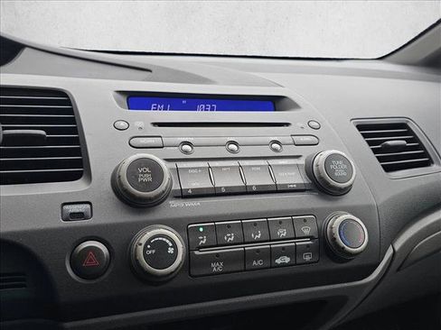 Used 2010 Honda Civic LX image 24
