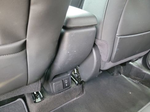 Used 2023 Chevrolet TrailBlazer ACTIV w/ Sun and Liftgate Package FWD image 15