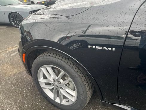 Used 2025 Dodge Durango R/T AWD/4WD image 11