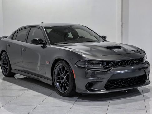 Used 2023 Dodge Charger Scat Pack image 3