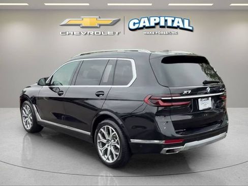 Used 2023 BMW X7 xDrive40i AWD/4WD image 3