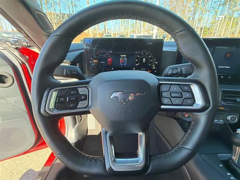 Used 2024 Ford Mustang Coupe image 16