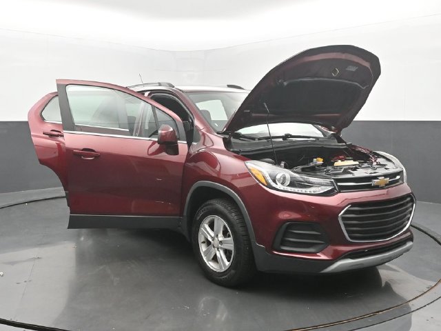 Used 2017 Chevrolet Trax LT AWD/4WD image 55