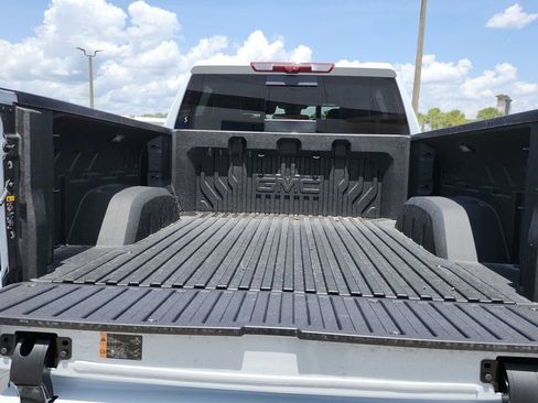 New 2026 GMC Sierra 1500 Denali Ultimate AWD/4WD image 10