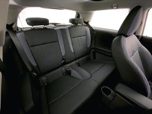 Certified 2025 MINI Cooper S image 15