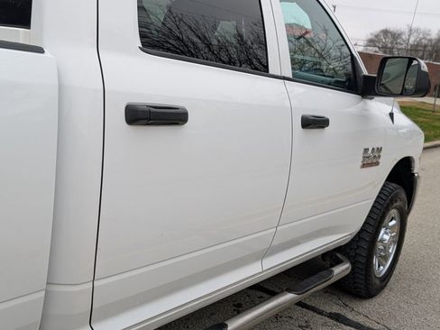 Used 2018 RAM 3500 Tradesman w/ Chrome Appearance Group image 28