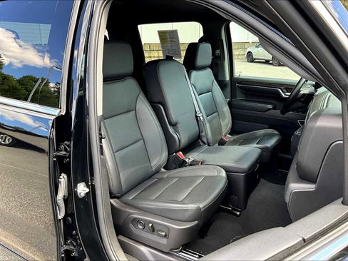 Used 2024 GMC Sierra 1500 SLT image 31