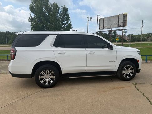 Used 2023 Chevrolet Tahoe LS RWD image 7