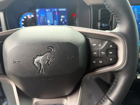 Used 2023 Ford Bronco Wildtrak AWD/4WD image 23