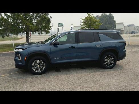 Certified 2024 Chevrolet Traverse LT AWD/4WD image 33