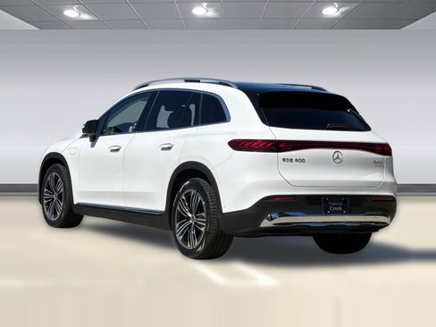 New 2026 Mercedes-Benz EQS 400 4MATIC SUV image 3