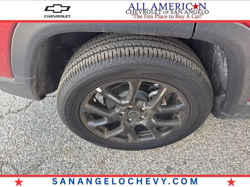 Used 2026 Jeep Compass Latitude w/ Quick Order Package 29K AWD/4WD image 1