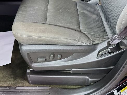 Used 2015 GMC Yukon SLE w/ Convenience Package AWD/4WD image 20