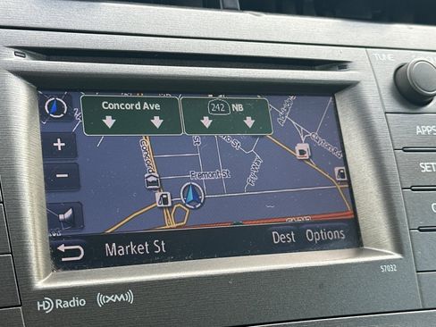 Used 2014 Toyota Prius Three image 16