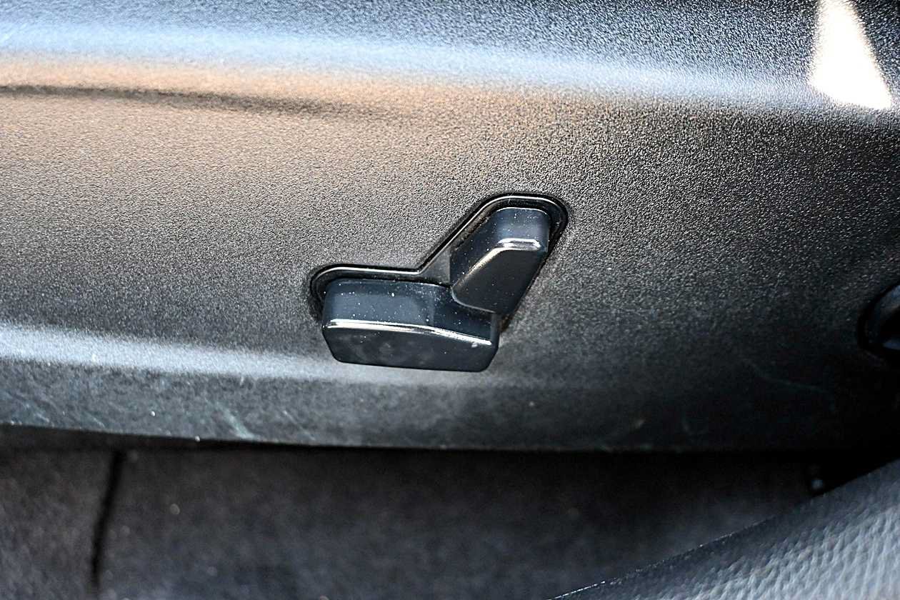 Used 2019 Dodge Charger GT RWD image 17