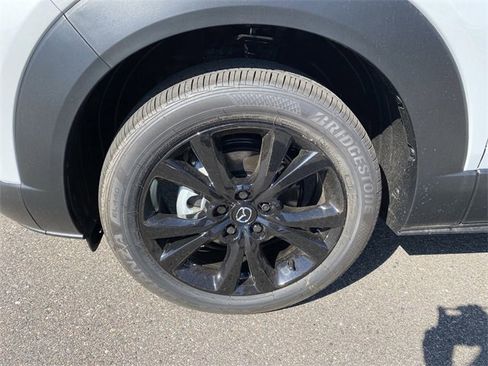 New 2025 MAZDA CX-30 AWD 2.5 S w/ Select Sport Pkg image 10