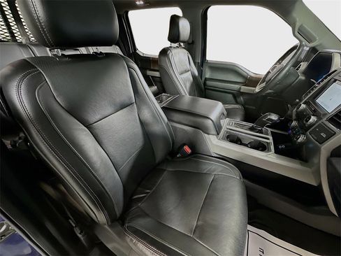 Used 2017 Ford F150 Lariat w/ Equipment Group 502A Luxury image 29