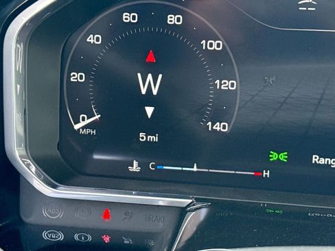 New 2026 GMC Sierra 1500 SLT w/ SLT Premium Plus Package AWD/4WD image 12