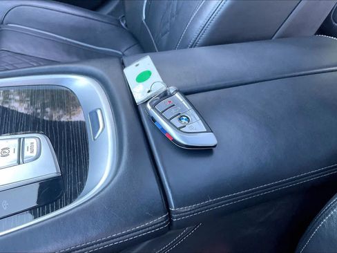 Used 2019 BMW 750i xDrive w/ M Sport Package AWD/4WD image 14