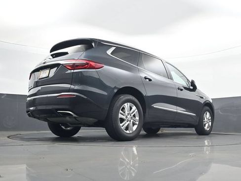 Used 2021 Buick Enclave Essence w/ Sound and Sites Package AWD/4WD image 26