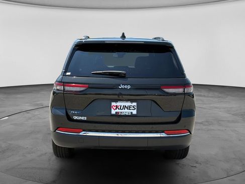Used 2024 Jeep Grand Cherokee Limited 4xe AWD/4WD image 8