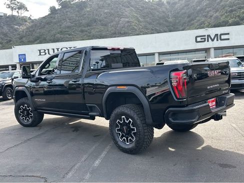 New 2026 GMC Sierra 2500 AT4X image 3