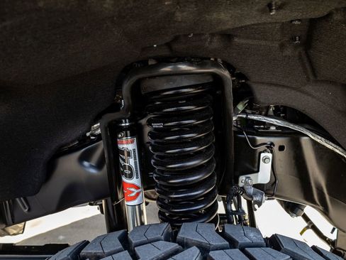 Used 2026 Ford F250 Lariat w/ Tremor Off-Road Package image 13