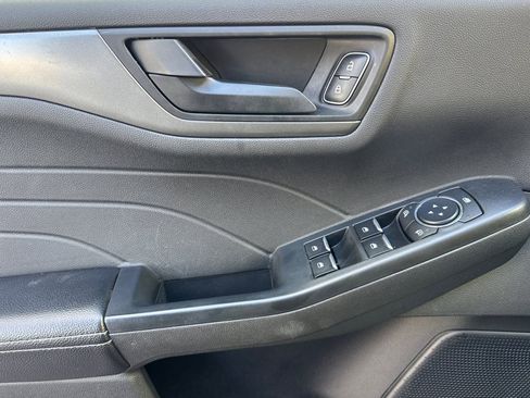 Used 2023 Ford Escape Active AWD/4WD image 12