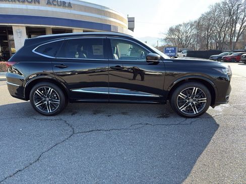 New 2026 Acura MDX SH-AWD w/ Advance Package image 8