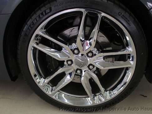Used 2014 Chevrolet Corvette Stingray Convertible w/ 3LT Preferred Equipment Group RWD image 43