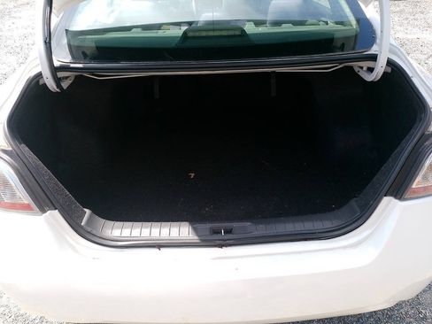 Used 2014 Nissan Altima 2.5 S FWD image 24