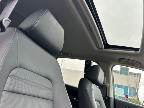 Certified 2025 Honda CR-V EX-L image 18