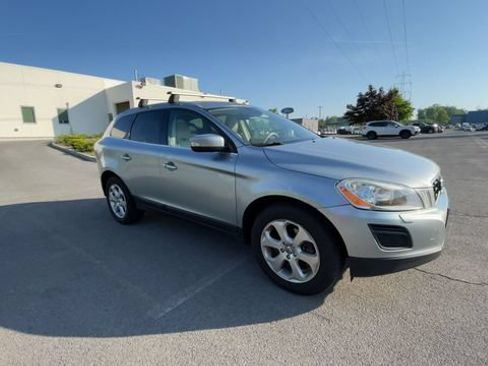 Used 2013 Volvo XC60 3.2 AWD/4WD image 2
