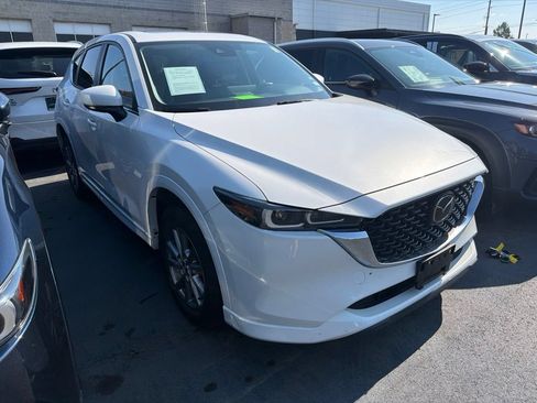 Used 2025 MAZDA CX-5 AWD 2.5 S w/ Preferred Package image 2