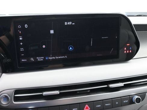 Used 2025 Hyundai Palisade SEL AWD/4WD image 17
