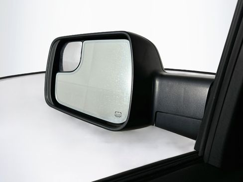 Used 2023 RAM 1500 Big Horn AWD/4WD image 16