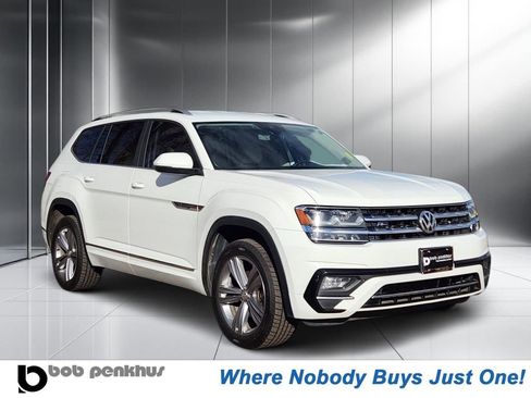 Used 2018 Volkswagen Atlas SE image 1