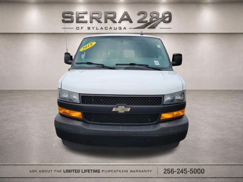 Used 2018 Chevrolet Express 2500 Extended RWD image 2