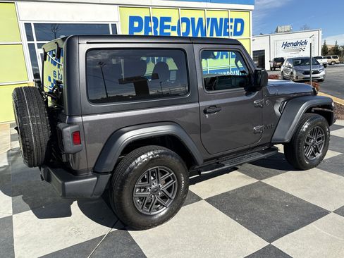 Used 2024 Jeep Wrangler Sport image 10
