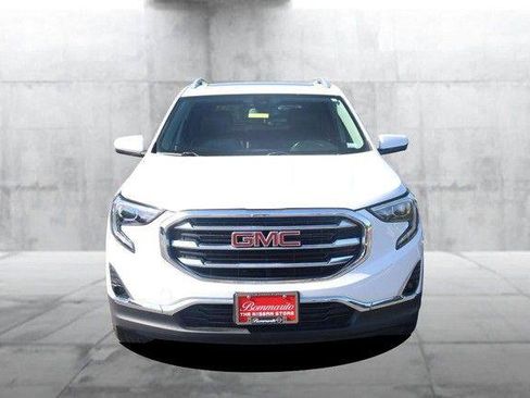 Used 2020 GMC Terrain SLT w/ Preferred Package FWD image 4