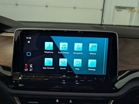 Used 2025 Volkswagen Atlas SE AWD/4WD image 21