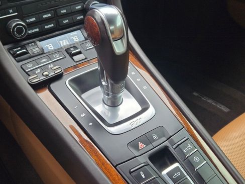 Used 2017 Porsche 911 Turbo image 23