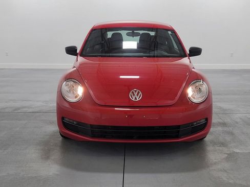 Used 2013 Volkswagen Beetle 2.5 image 3