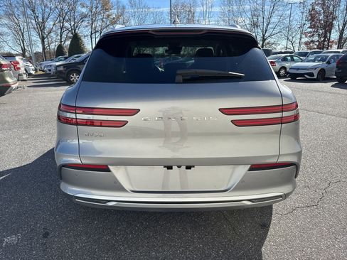 Used 2025 Genesis Electrified GV70 Advanced w/ Prestige Package image 6