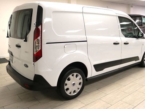 Used 2022 Ford Transit Connect XLT FWD image 6