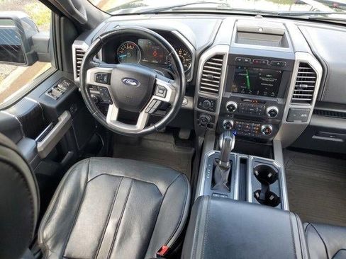 Used 2018 Ford F150 Platinum w/ Equipment Group 701A Luxury AWD/4WD image 5