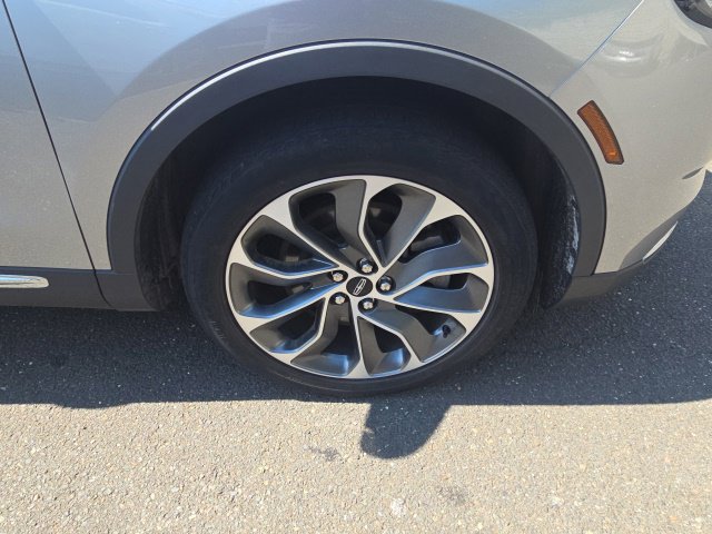 Certified 2023 Lincoln Nautilus Reserve AWD/4WD image 13