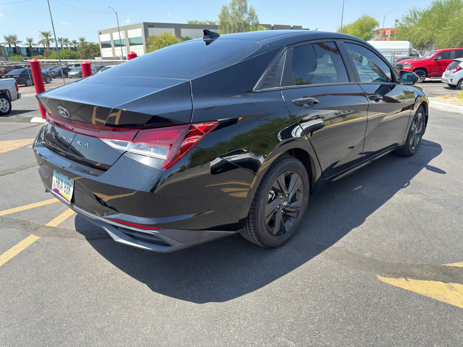 Used 2023 Hyundai Elantra SEL FWD image 5